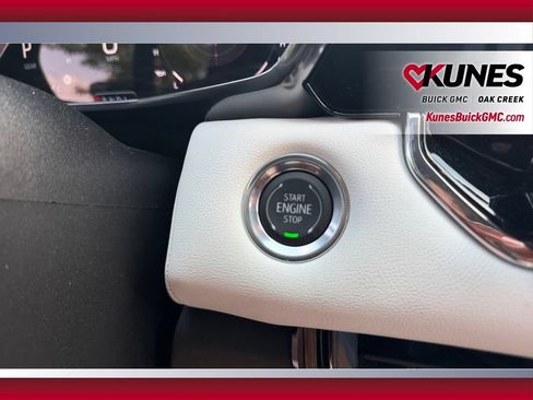 Used 2026 GMC Canyon AT4X w/ LPO, Black Badging Package AWD/4WD image 17