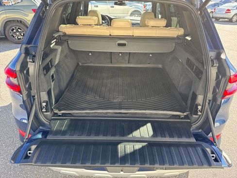 Used 2021 BMW X5 xDrive40i w/ Convenience Package image 11