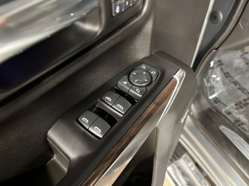 Certified 2019 GMC Sierra 1500 SLT w/ SLT Premium Plus Package AWD/4WD image 16