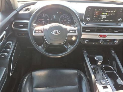 Used 2020 Kia Telluride S FWD image 5