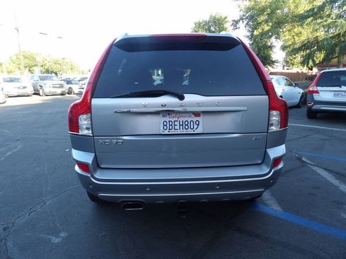 Used 2014 Volvo XC90 3.2 w/ Climate Package AWD/4WD image 12