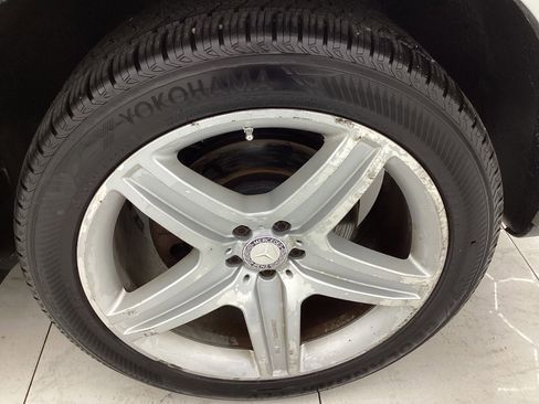 Used 2011 Mercedes-Benz GL 550 4MATIC image 51