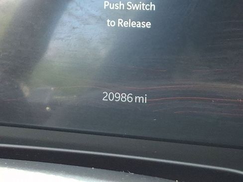 Used 2024 Jeep Grand Cherokee L Laredo w/ Luxury Tech Group I AWD/4WD image 22