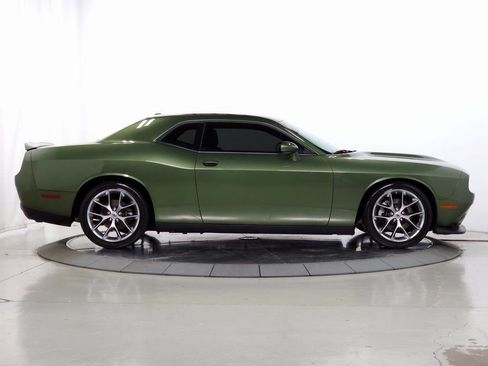 Used 2022 Dodge Challenger GT image 12