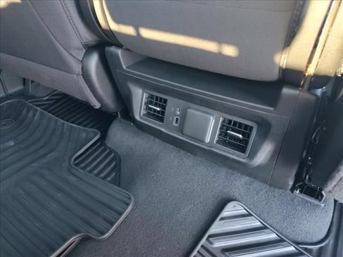 Certified 2024 GMC Sierra 1500 Elevation AWD/4WD image 10