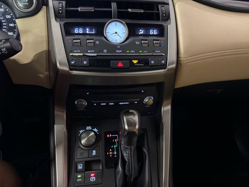 Used 2019 Lexus NX 300 FWD image 27