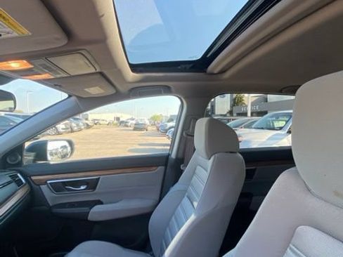 Used 2019 Honda CR-V EX image 7
