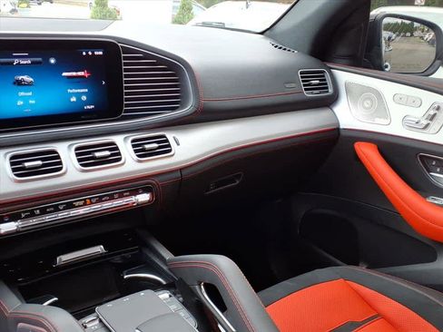 Used 2024 Mercedes-Benz GLE 53 AMG 4MATIC Coupe image 15