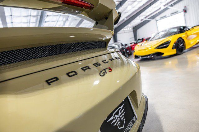 Used 2018 Porsche 911 GT3 RWD image 20