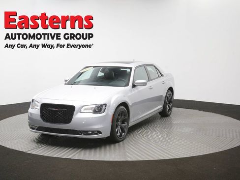 Used 2023 Chrysler 300 S RWD image 57