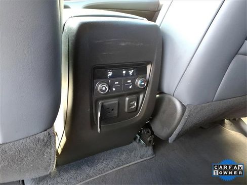 Used 2024 Buick Enclave Premium image 19