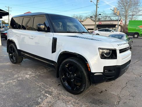 Used 2023 Land Rover Defender 110 Carpathian Edition image 6