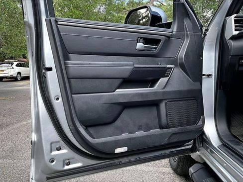 Used 2024 Toyota Tundra Platinum AWD/4WD image 17