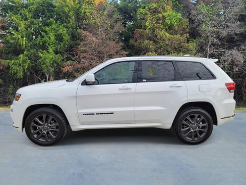 Used 2018 Jeep Grand Cherokee High Altitude AWD/4WD image 22