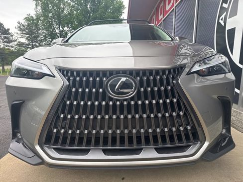 Used 2023 Lexus NX 350 AWD image 8