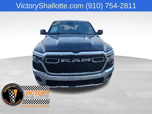 Used 2025 RAM 1500 Big Horn AWD/4WD image 19
