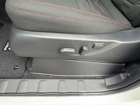 New 2026 Nissan Frontier PRO-4X w/ Pro-4x Convenience Package image 21