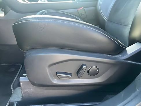 Used 2024 Ford Edge ST w/ Equipment Group 401A AWD/4WD image 26