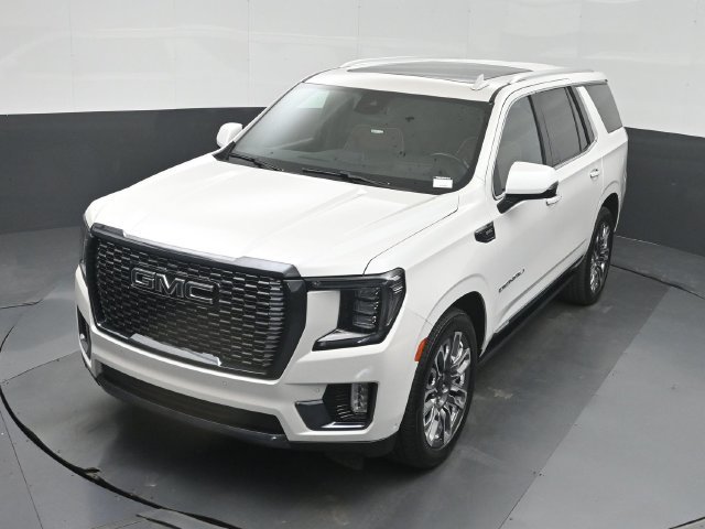 Used 2023 GMC Yukon Denali Ultimate AWD/4WD image 46