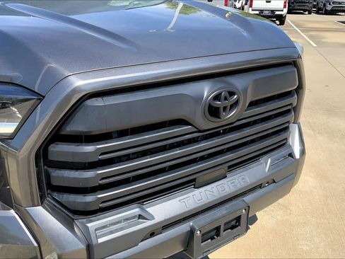 Used 2023 Toyota Tundra SR5 image 31