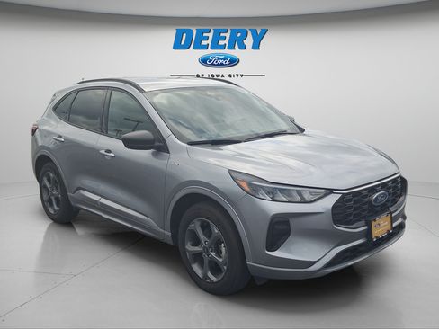 Certified 2024 Ford Escape ST-Line w/ Tech Pack #1 AWD/4WD image 16