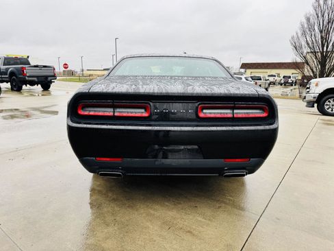 Certified 2016 Dodge Challenger SXT image 25