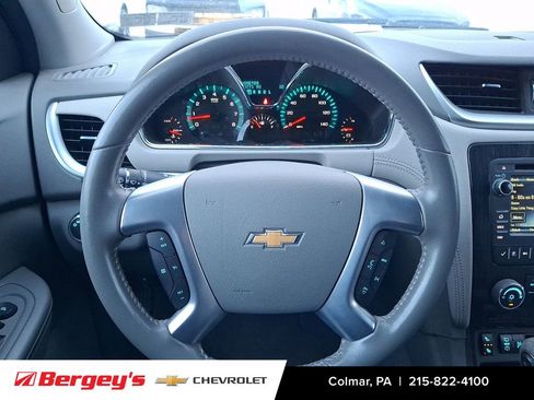 Certified 2017 Chevrolet Traverse LT w/ Style and Technology Package image 23