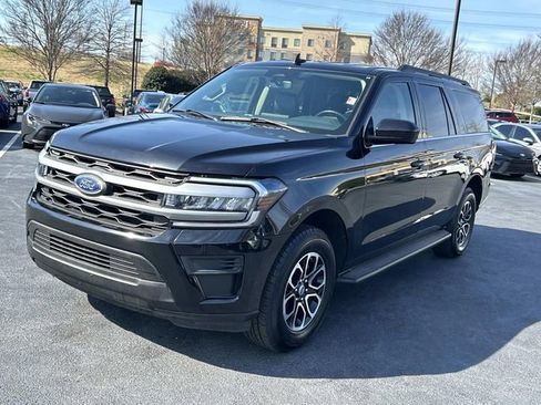 Used 2024 Ford Expedition Max XLT image 8