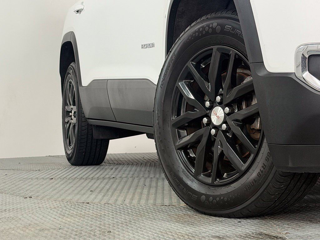Used 2019 GMC Acadia SLT FWD image 17