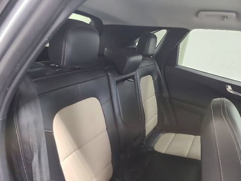 Used 2022 Ford Escape Titanium w/ Titanium Elite Package AWD/4WD image 15