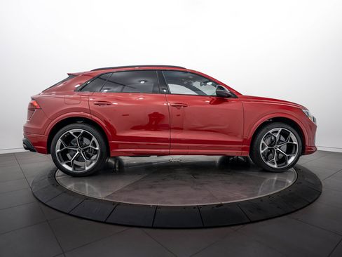 Used 2025 Audi RS Q8 performance AWD/4WD image 3