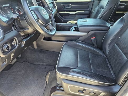 Used 2024 RAM 1500 Laramie AWD/4WD image 23