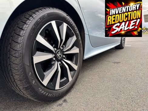 Used 2022 Honda Civic EX image 30