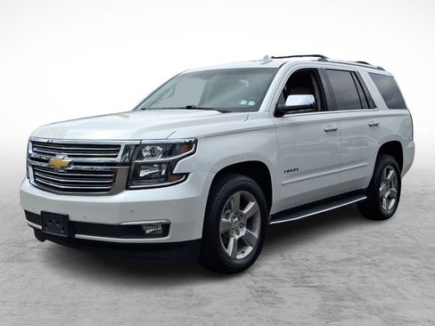 Used 2017 Chevrolet Tahoe Premier AWD/4WD image 3