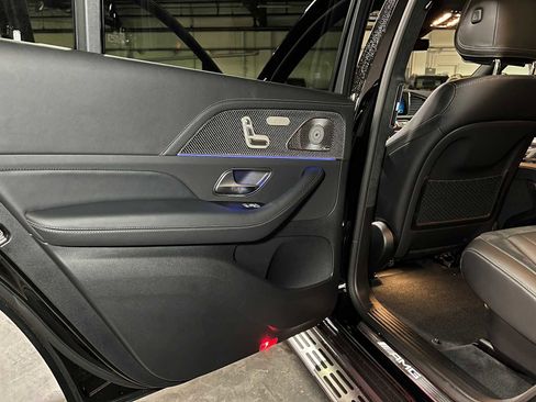 New 2026 Mercedes-Benz GLS 63 AMG 4MATIC image 19
