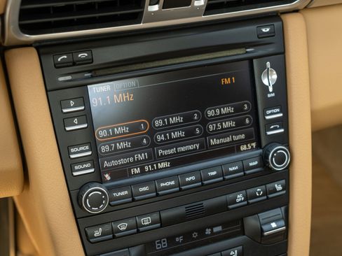 Used 2009 Porsche 911 Carrera S image 30