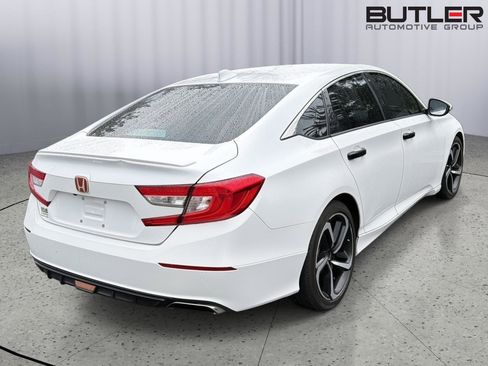 Used 2019 Honda Accord Sport image 6
