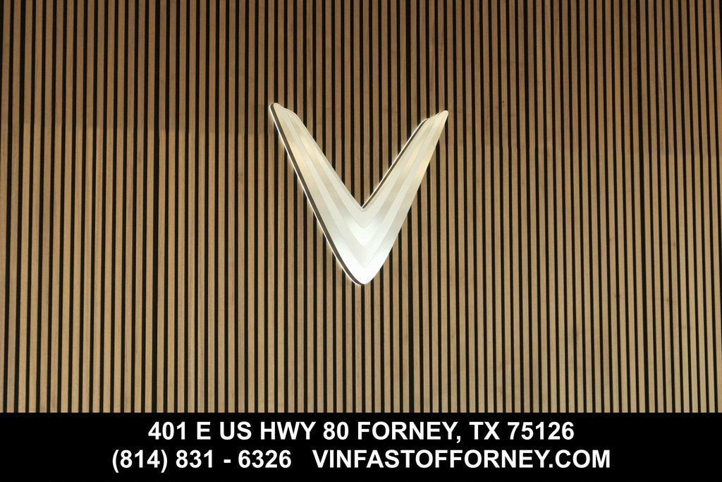 New 2025 VinFast VF 8 Eco AWD/4WD image 26