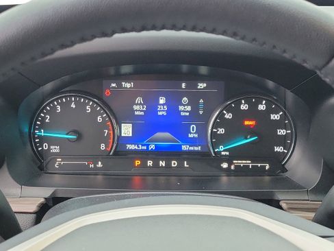 Used 2023 Ford Explorer Limited w/ Limited Technology Package image 28