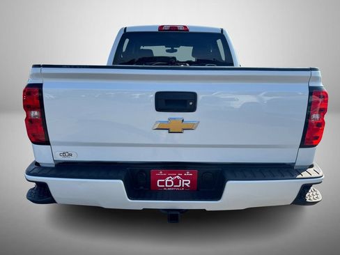 Used 2018 Chevrolet Silverado 1500 LT w/ All Star Edition AWD/4WD image 7