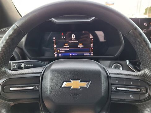 Used 2023 Chevrolet Colorado W/T image 27