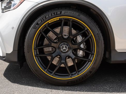 Used 2020 Mercedes-Benz GLC 63 AMG 4MATIC image 41