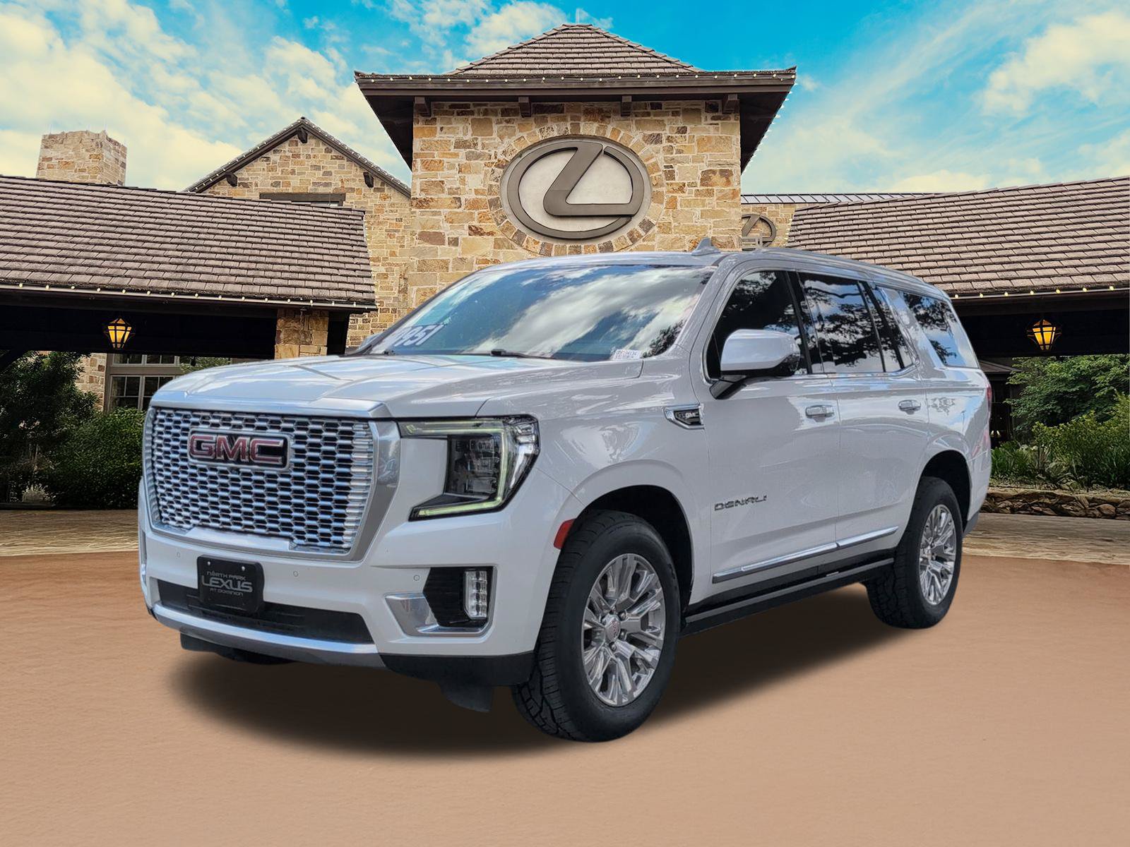 Used 2022 GMC Yukon Denali AWD/4WD image 4