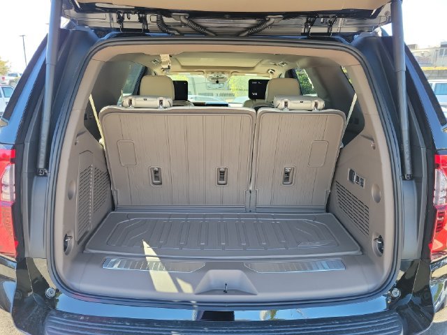 New 2027 GMC Yukon Denali w/ Denali Reserve Package AWD/4WD image 6