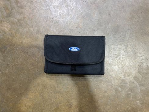 Used 2015 Ford F250 Lariat w/ Lariat Interior Package image 56