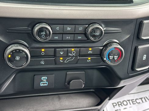 Used 2024 Ford F150 XL image 18