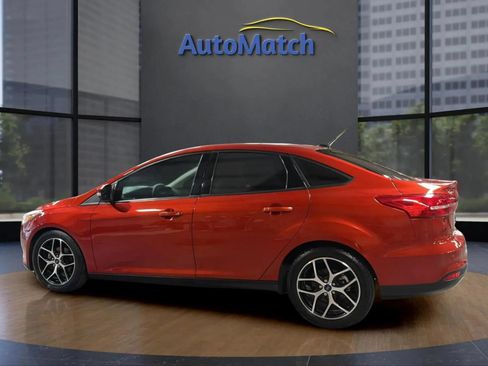 Used 2018 Ford Focus SEL FWD image 8