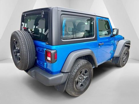 Used 2024 Jeep Wrangler Sport AWD/4WD image 7