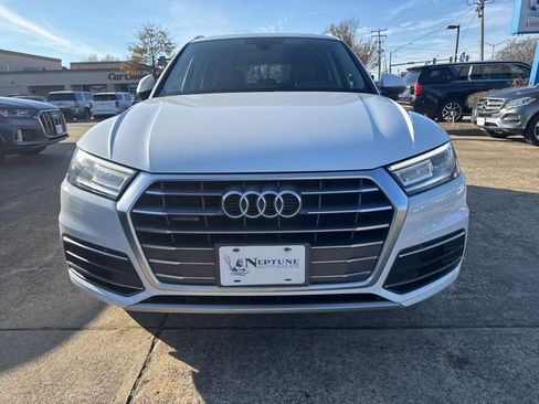 Used 2018 Audi Q5 2.0T Premium AWD/4WD image 2