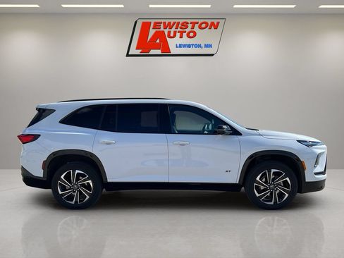Certified 2025 Buick Enclave Sport Touring AWD/4WD image 12